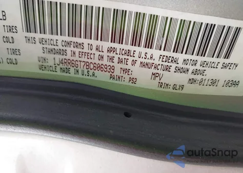 2011 Jeep Grand Cherokee Overland from USA, damaged, VIN 1J4RR6GT7BC606939